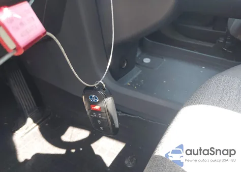 2021 Toyota Sienna Le из США, поврежденный, VIN 5TDKRKEC0MS028137